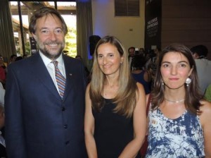 Ministro Pedro Pablo Errázuriz, Paula y Catalina Delpiano