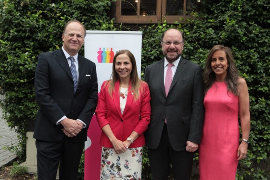Lanzamiento libro con 130 prácticas en Conciliación
