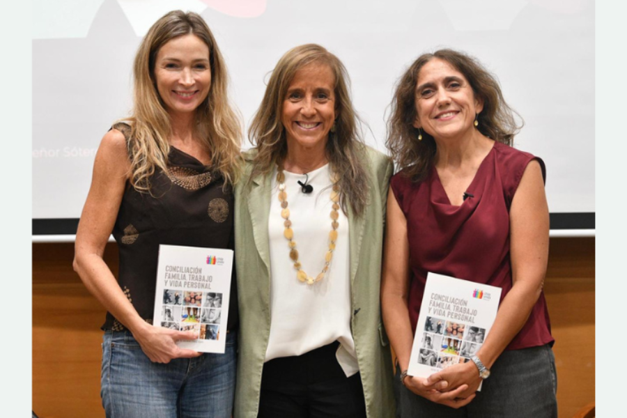 Nuestra participación en el Seminario CEP: “Cuidado y Construcción de Identidades Femeninas”.