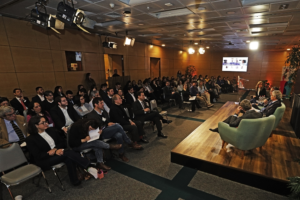 Lee más sobre el artículo Fundación Chile Unido reúne a organizaciones, autoridades y líderes empresariales para compartir claves de una cultura organizacional centrada en las personas
